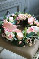 Berenika, różowy wianek na drzwi, śr.30cm  