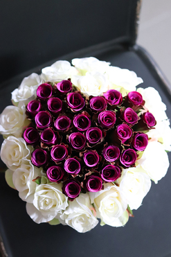 Elvira My Love flowerbox z różanym sercem, wys.20cm