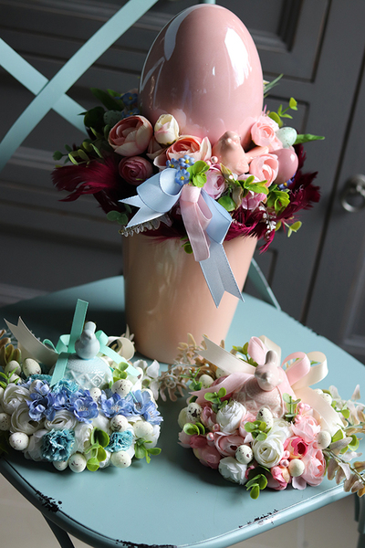 Pastel Birds, wielkanocny mini-stroik z porcelanowym ptaszkiem, różowy, wym. 12x16cm