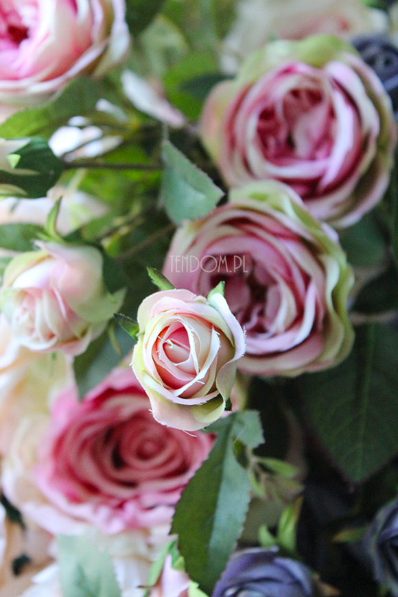 róża w jasnym różu Romance dł.90cm