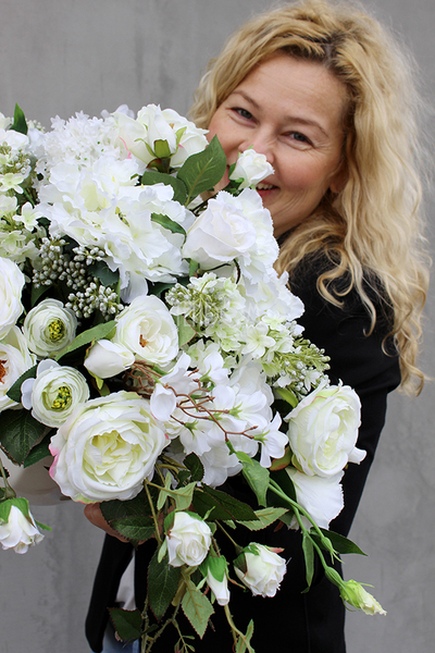 Beate Exclusive kompozycja kwiatowa / bukiet wys.38cm, śr. kwiatów 60cm