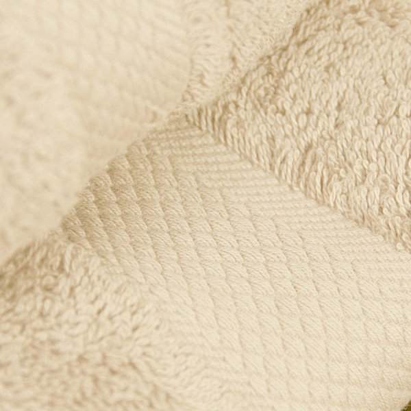 bawełniany ręcznik Carmen kremowy, wym.50x100cm