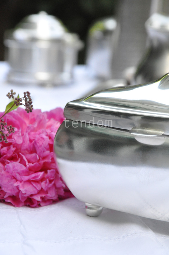 OD RĘKI cukiernica posrebrzana Monaco