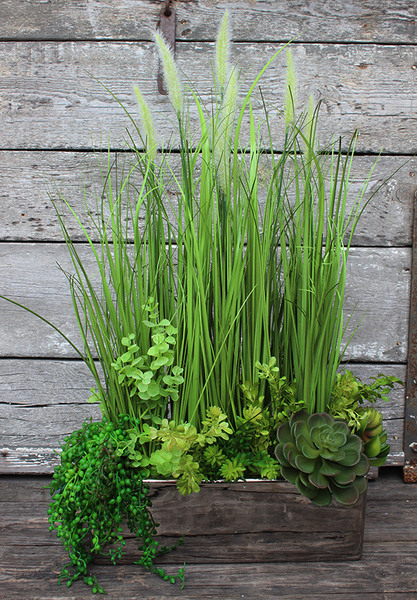 Anya piękna kompozycja Trawy & Sukulenty w lustrzanej donicy, wys.73cm