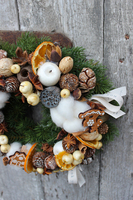 dekoracyjny bożonarodzeniowy wianek na drzwi Tradycja, śr.26cm