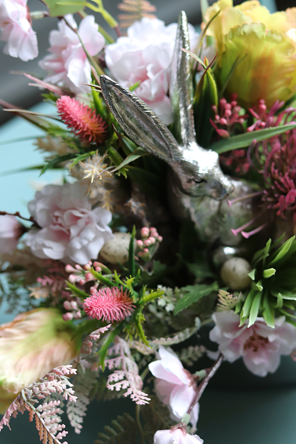 kompozycja wielkanocna w lustrzanym naczyniu, Wiosenny Zając, wym.25x32cm