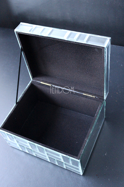 Daphne, szklana szkatułka na biżuterię, wym.10.5x21x15cm