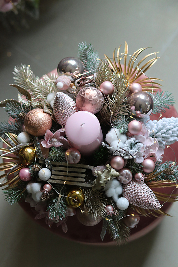 atrakcyjny świąteczny flowerbox, Pudrovy Glamour, wys.25cm 