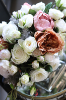 kompozycja kwiatowa / bukiet Cappucino 2, wys.35cm