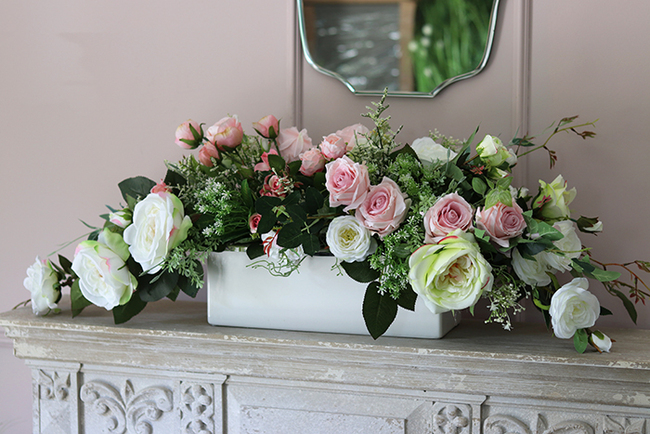 Eleonora Big, elegancka kompozycja kwiatowa na komodę, wym.30x35x90cm