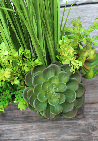 Anya piękna kompozycja Trawy & Sukulenty w lustrzanej donicy, wys.73cm