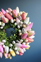 wielkanocny wianek na drzwi, Różowe Tulipany, śr.34cm