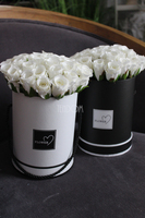 kompozycja kwiatowa / bukiet Flowerbox Kate, wys.23cm 