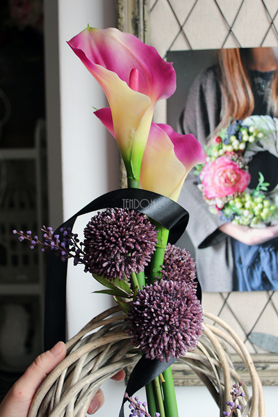 wianek dekoracja nagrobna Kalla 1 dł.80cm, śr.25cm