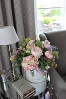 Christine, bukiet Flowerbox / kompozycja wys.44cm