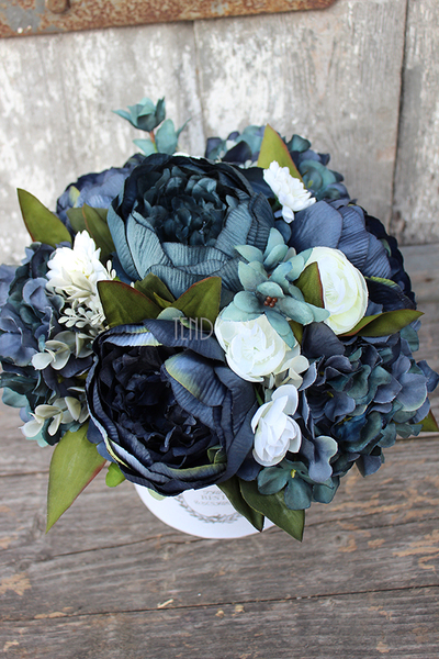 Meridian kompozycja kwiatowa / bukiet / Flowerbox, wys.27cm