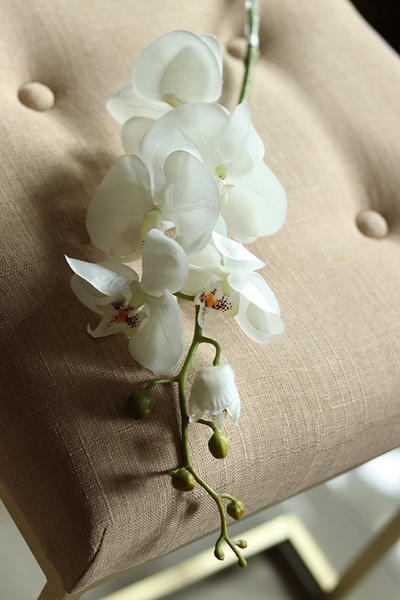 gałązka kwiatowa, sztuczny storczyk / orchidea Cream IV, 1 szt, dł.90cm