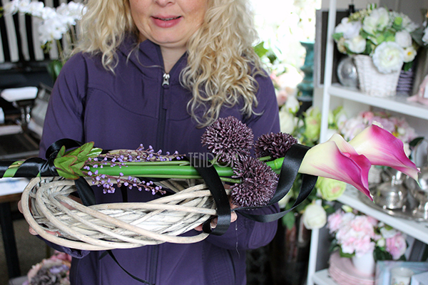 wianek dekoracja nagrobna Kalla 1 dł.80cm, śr.25cm