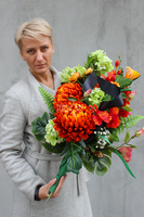 nagrobna kompozycja kwiatowa / wiązanka Cleo, dł.75cm