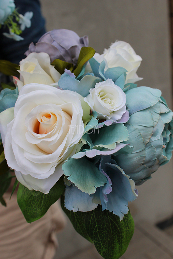 bukiet kwiatów Linda niebiesko - biały, wys.23cm