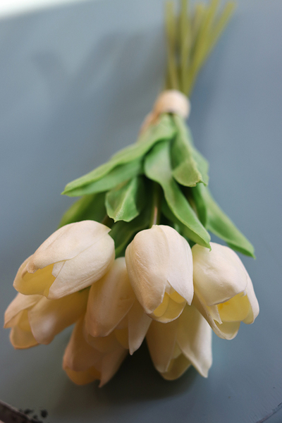 bukiet tulipanów gumowych, Menato Cream, 7szt. dł.27cm