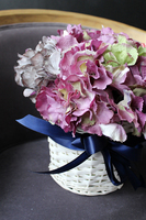 kosz z kwiatami Romantyczna Hortensja Fiolet 28x28cm