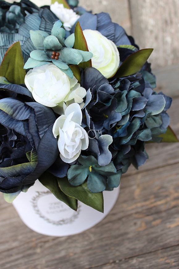 Meridian kompozycja kwiatowa / bukiet / Flowerbox, wys.27cm