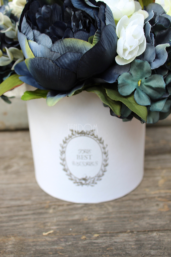 Meridian kompozycja kwiatowa / bukiet / Flowerbox, wys.27cm