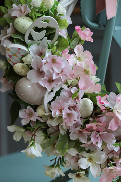 Jutrzenka 2, delikatny wielkanocny wianek z jajkami, śr.40cm