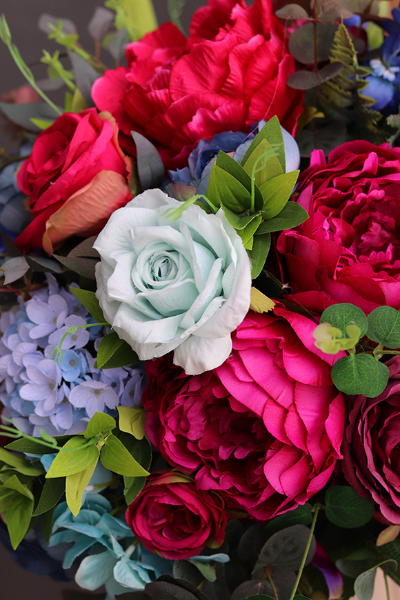 Janina Pink&Blue, kompozycja kwiatowa nagrobna wys.35,śr.50cm