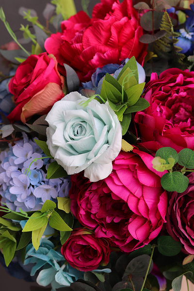 Janina Pink&Blue, kompozycja kwiatowa nagrobna wys.35,śr.50cm