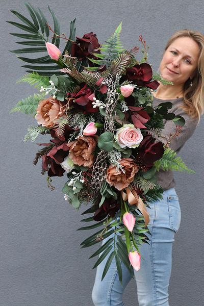 Bordenia, efektowna kwiatowa kompozycja nagrobna, dł.102cm