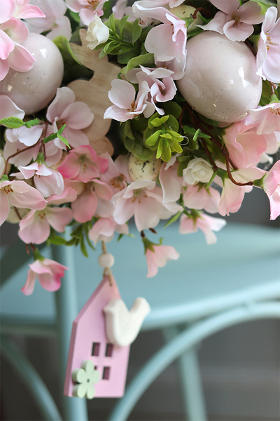 Jutrzenka 2, delikatny wielkanocny wianek z jajkami, śr.40cm