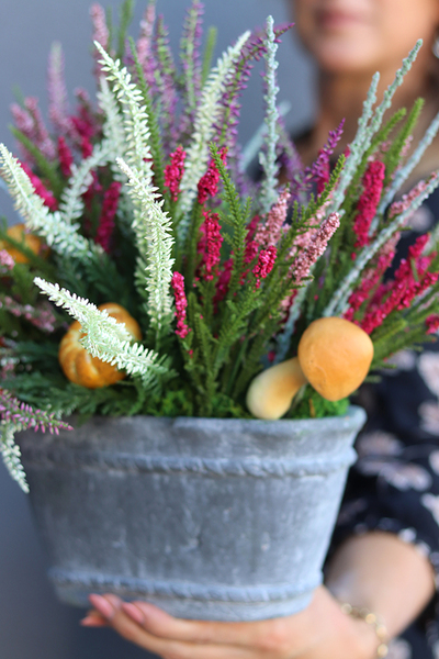 jesienna kompozycja z wrzosami i dyniami, Gerina, wym.32x53cm