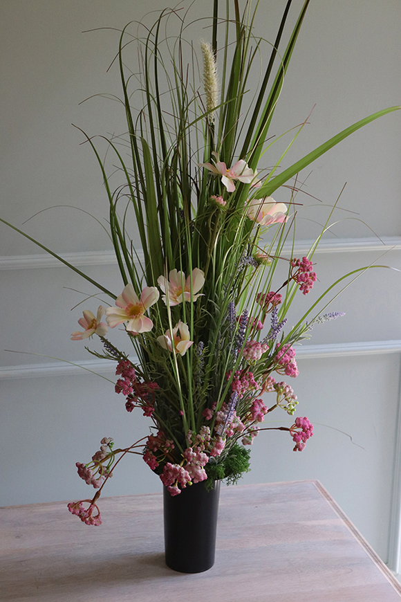 Łąka Silvietta, kompozycja traw w plastikowym  wkładzie do wazonu, wys.90cm
