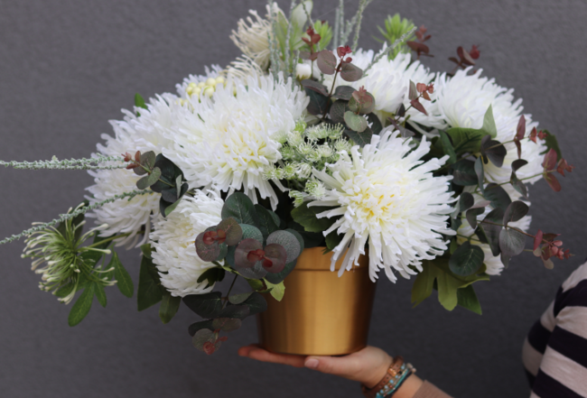 Astry Biel, kompozycja kwiatowa nagrobna, wym.40cmx45x55cm