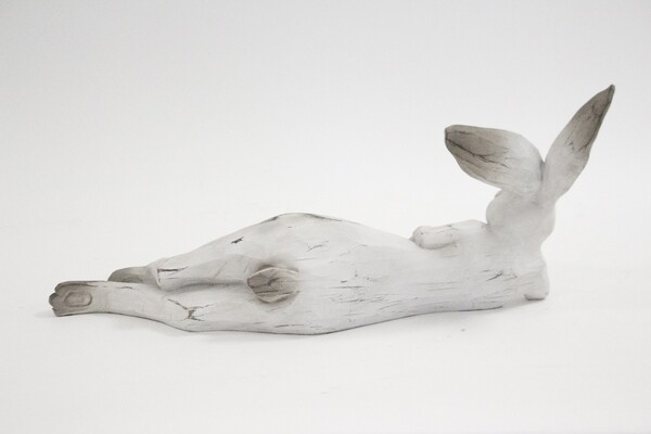 figurka zając / królik, Wielkanocna Siesta, wym.20x46x14.5cm