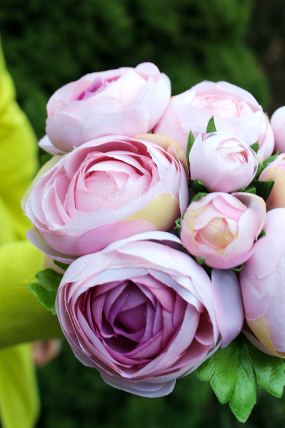 bukiet jasnoróżowych jaskrów wys.24cm