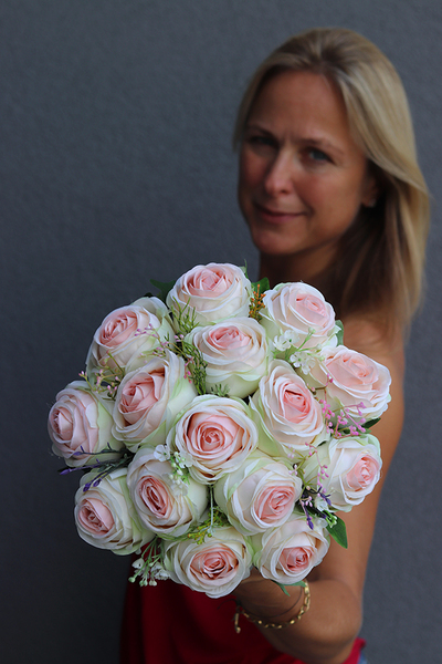 Benata Premium, box / bukiet / kompozycja kwiatowa, wys.26cm