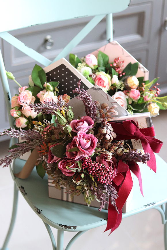 bardzo urocza koperta flowerbox z czekoladą, Relano, wym.30x35cm 