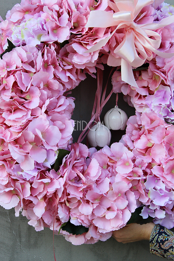 Bladoróżowa Hortensja 2 wianek na drzwi, śr.60cm  