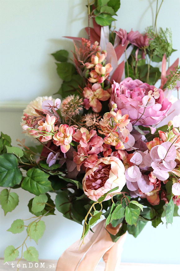 elegancki bukiet nagrobny, Perlita, dł.60cm