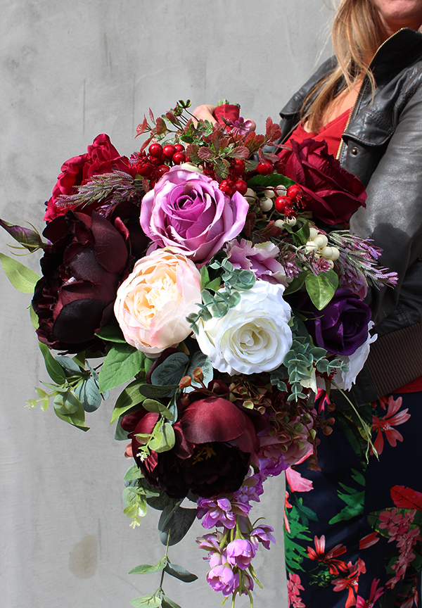 dekoracja kwiatowa / wiązanka nagrobna England 4, dł.64cm