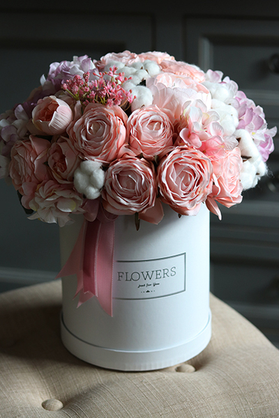Demila, kwiatowy flowerbox z bawełną, wys.35cm