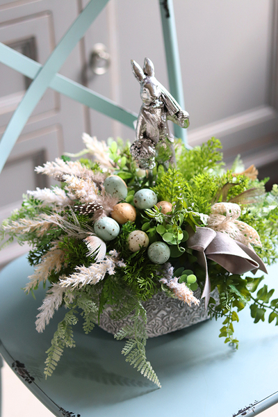 kompozycja / stroik wielkanocny, Zajączek, wys.26cm