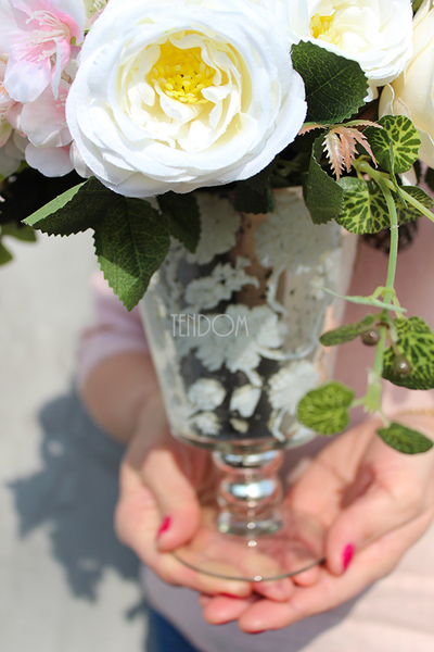 Tesla kompozycja wielkanocna w szklanym naczyniu wys.33cm