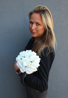 kompozycja kwiatowa / bukiet Flowerbox Rosa, wys.18cm