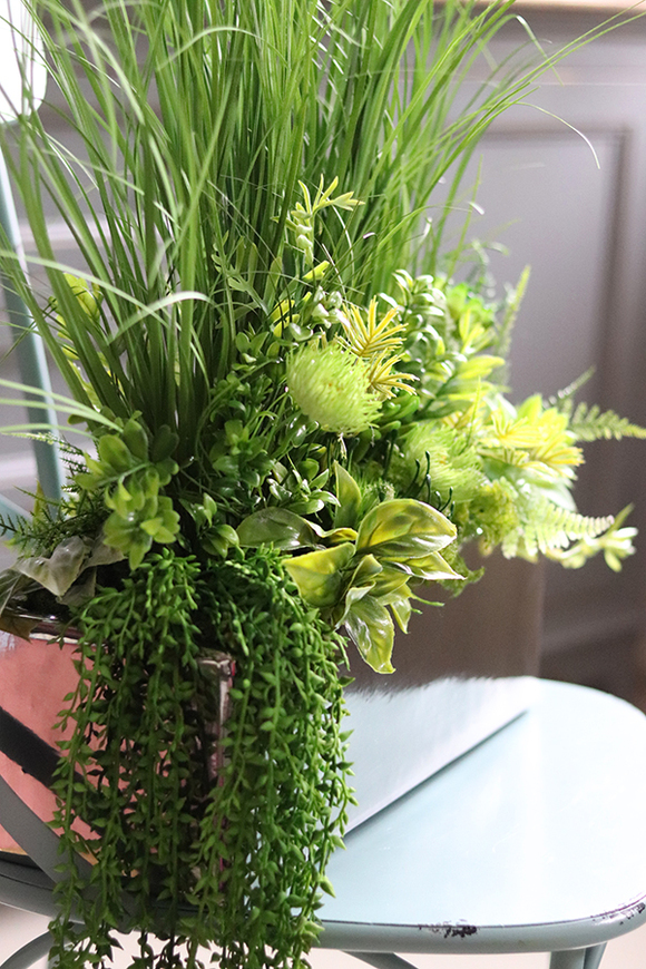 Anya Modern, kompozycja Trawy & Sukulenty w lustrzanej donicy, wys.68cm