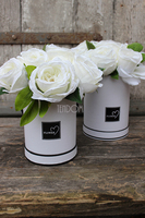 kompozycja kwiatowa / bukiet Flowerbox biała peonia 3, wys.27cm