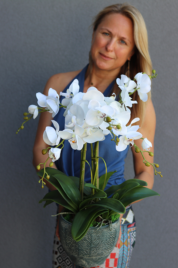 Klenoa, sztuczny storczyk w ceramicznej etno donicy, wys.62cm 